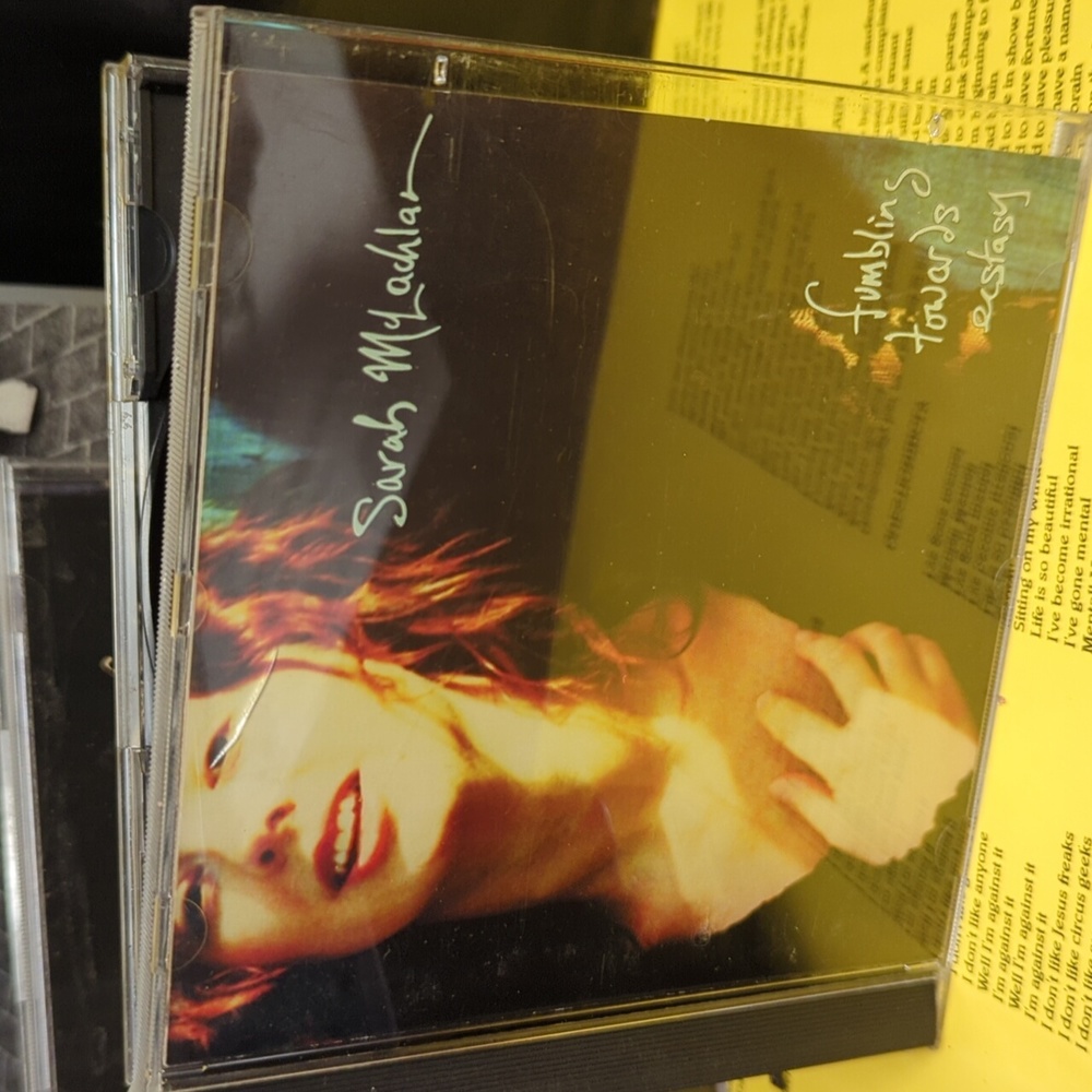 3/$21.🎸 fumbling toward ecstacy - Sarah McLachlan CD